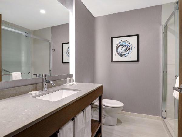 Hyatt Place Ottawa West : photo 3 de la chambre chambre lit king-size avec canapé-lit