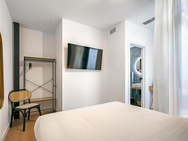 Vallecas Suites by Olala Homes : photo 4 de la chambre chambre double