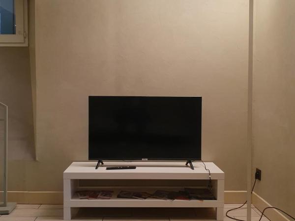 la Villa Mancelle : photo 7 de la chambre chambre triple - vue sur jardin