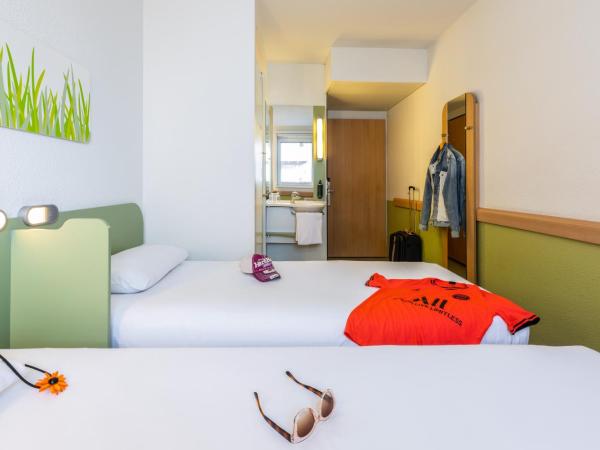 ibis budget Zurich City West : photo 4 de la chambre chambre lits jumeaux