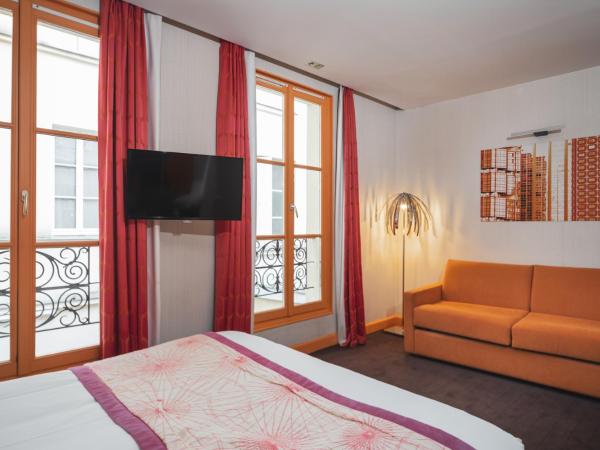 Hotel Le petit Paris : photo 7 de la chambre chambre quadruple