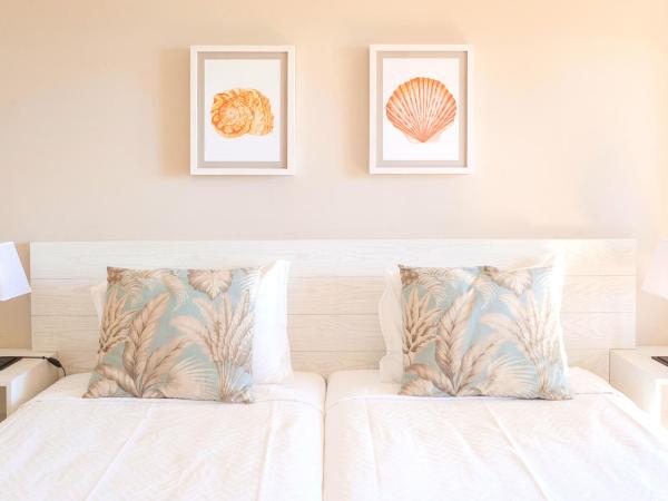 Alfagar Village : photo 3 de la chambre appartement 2 chambres - vue sur mer