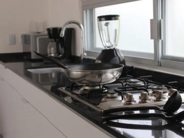 Papaya Condo Acapulco Diamante -Solo Adultos : photo 4 de la chambre appartement - rez-de-chaussée