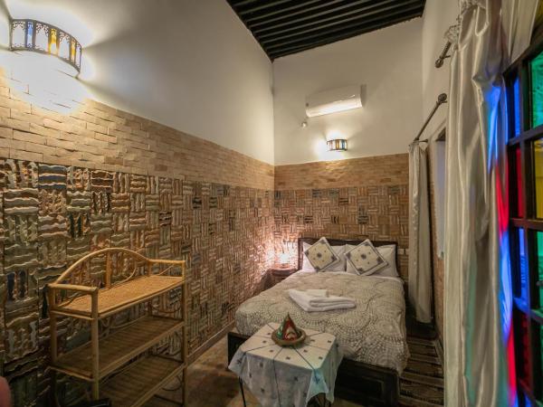 Riad Dar Hidaya Fes : photo 6 de la chambre chambre triple avec salle de bains