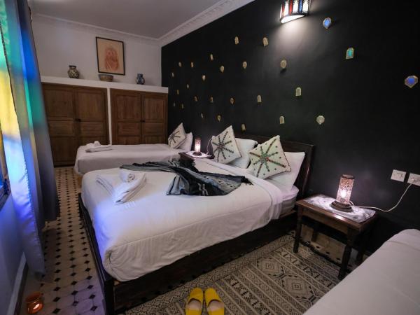 Riad Dar Hidaya Fes : photo 5 de la chambre chambre quadruple confort