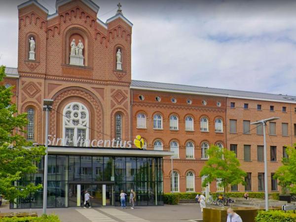 OneLuxStay near Fashion District : photo 7 de la chambre appartement 2 chambres