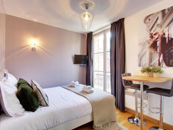 Short Stay Group Museum View Serviced Apartments : photo 4 de la chambre studio (2 adultes)