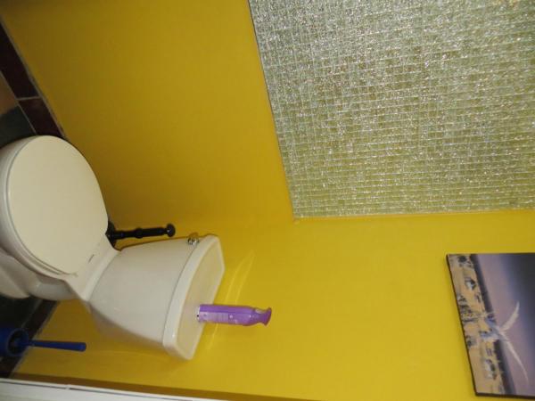 Auberge Jeunesse La Belle Planete Backpackers Hostel : photo 4 de la chambre chambre simple avec salle de bains commune