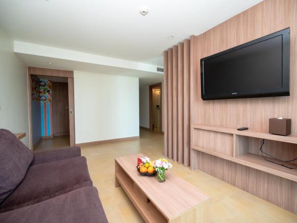 Centara Pattaya Hotel : photo 8 de la chambre centara family studio - king+bunk bed+sofa bed