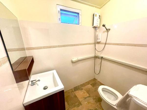 SuanTung Coffee & Guesthouse : photo 3 de la chambre chambre lit king-size