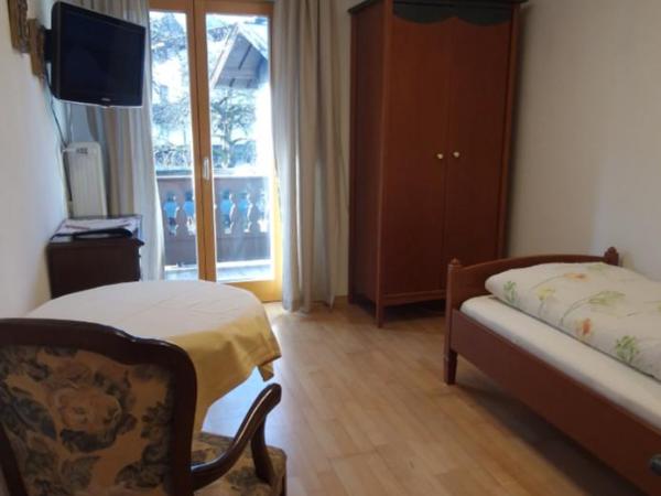 Pension Haus Christl : photo 10 de la chambre chambre simple avec balcon