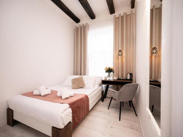 Hive Family House : photo 4 de la chambre chambre triple Économique