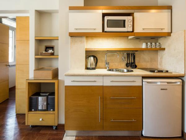 Taxim Suites Residences Istanbul : photo 10 de la chambre suite parc - vue sur parc taksim