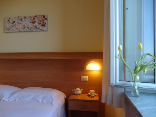 Hotel Sacro Cuore : photo 2 de la chambre chambre double supérieure