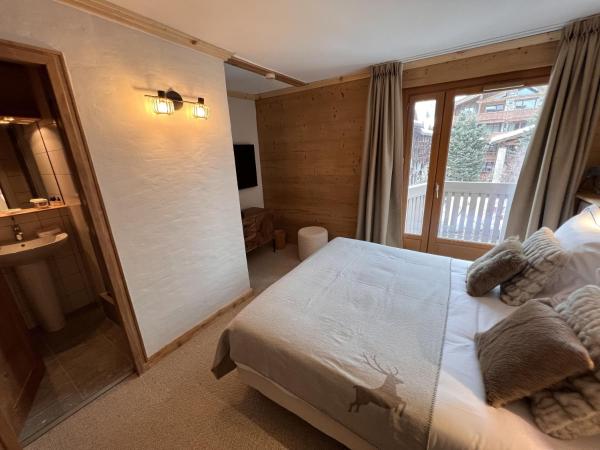 Everest Hotel : photo 8 de la chambre chambre double ou lits jumeaux supérieure avec vue sur ville