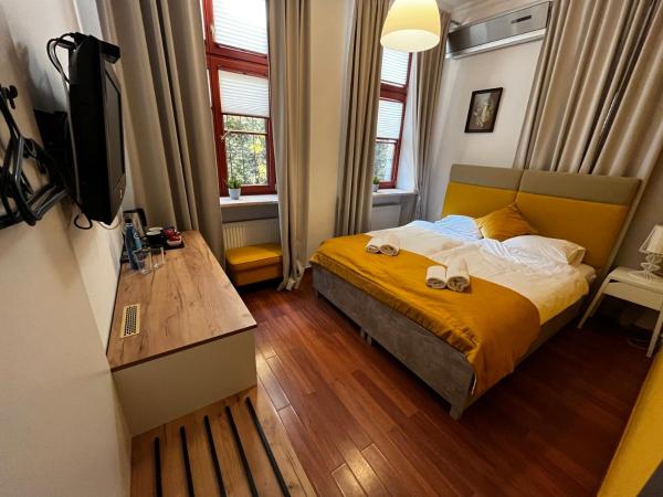 TCZ Mokra : photo 8 de la chambre chambre double deluxe avec douche