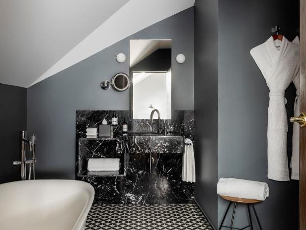 TÓTEM Madrid, a Small Luxury Hotel of the World : photo 3 de la chambre chambre double supérieure deluxe