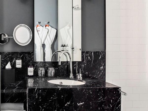 TÓTEM Madrid, a Small Luxury Hotel of the World : photo 4 de la chambre suite junior