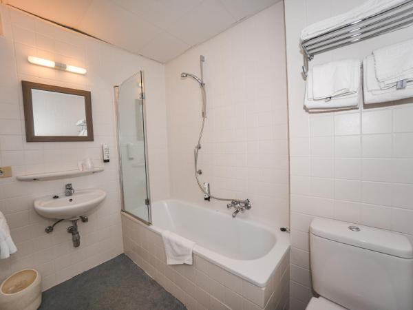 Hotel Louisa : photo 6 de la chambre chambre quadruple