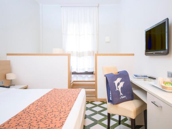 Hotel Calabona : photo 2 de la chambre chambre quadruple