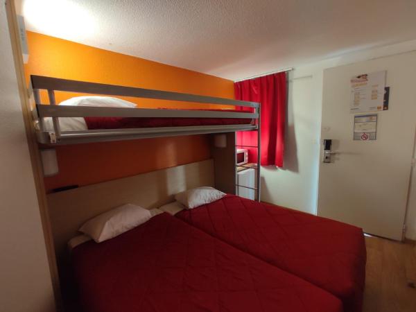 Premire Classe Dijon Nord - Znith : photo 6 de la chambre chambre 3lits simples essentiel plus