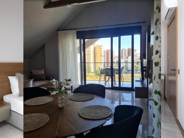 BİSUİTES : photo 7 de la chambre chambre double ou lits jumeaux supérieure - vue sur montagnes