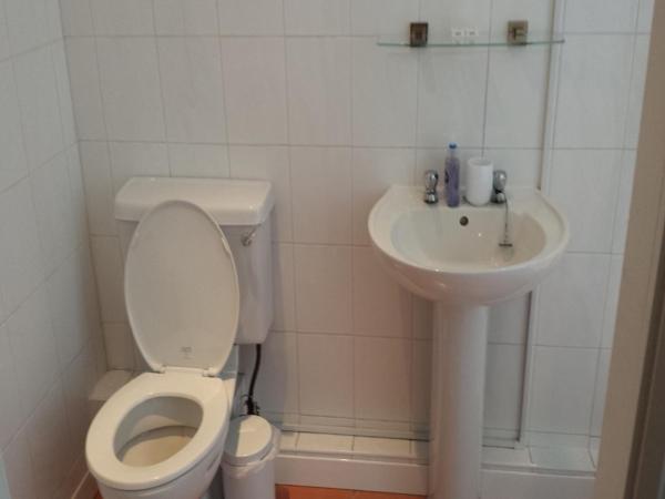 Diamonds Guest House : photo 4 de la chambre chambre triple