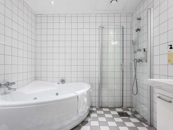 Voksenasen Hotell; Best Western Signature Collection : photo 5 de la chambre suite junior lit king-size