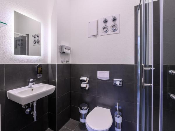 Royale Apartaments Central City Cologne : photo 6 de la chambre appartement