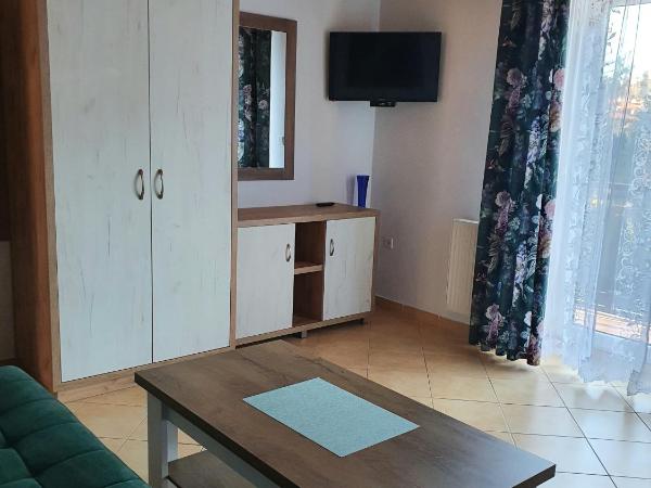 Willa OLA : photo 1 de la chambre chambre triple avec terrasse