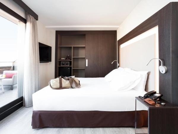 Novotel Madrid Center : photo 4 de la chambre chambre exécutive avec terrasse