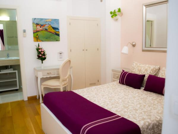 Un Patio en Santa Cruz : photo 2 de la chambre chambre double