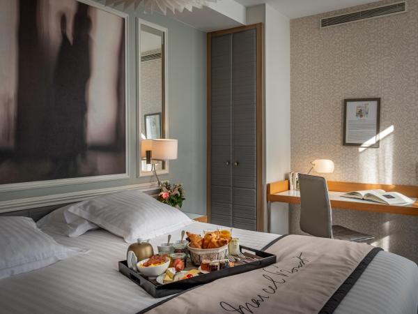 Hotel Litteraire Le Swann, BW Premier Collection : photo 7 de la chambre chambre double exécutive