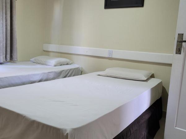 Hotel Estação Express : photo 3 de la chambre chambre lits jumeaux
