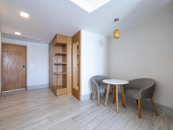 Izla Beach Front Hotel : photo 5 de la chambre hébergement double supérieur - vue panoramique sur océan