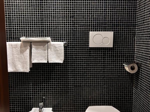 LU Suites : photo 10 de la chambre chambre supérieure lit queen-size