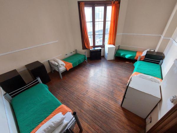 06 Central Hostel Buenos Aires : photo 2 de la chambre lit dans dortoir de 8 lits 