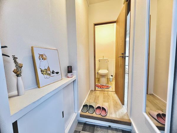 attomi hostel : photo 4 de la chambre chambre quadruple avec douche