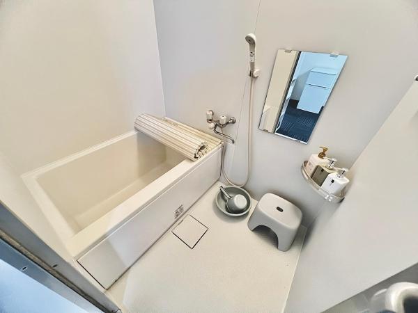 attomi hostel : photo 8 de la chambre chambre quadruple avec salle de bains