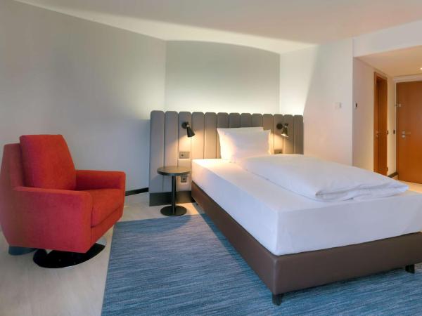Radisson Blu Park Hotel & Conference Centre : photo 4 de la chambre premium room (haupthaus)