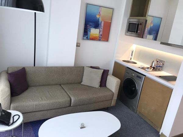 Burgu Arjaan by Rotana Istanbul Asia : photo 2 de la chambre suite 1 chambre - vue sur ville