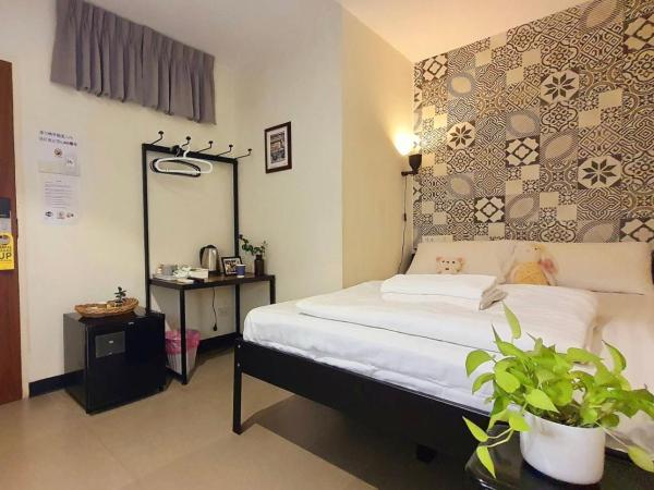 Fav Inn Town : photo 5 de la chambre chambre double Économique sans fenêtre