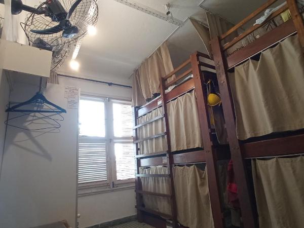 Albergaria Hostel : photo 3 de la chambre lit dans dortoir pour femmes de 6 lits