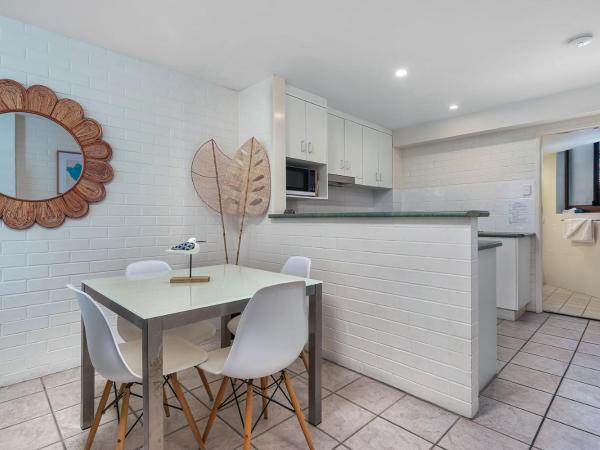 Bayview Beachfront Apartments, in town right on the beach : photo 4 de la chambre appartement 1 chambre Économique