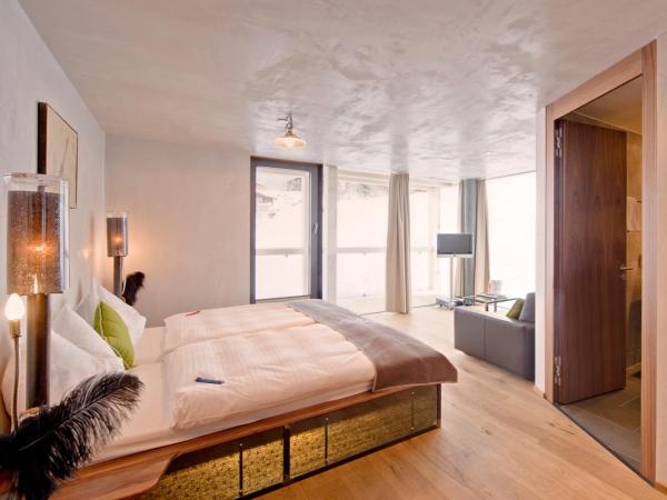 Matterhorn FOCUS Design Hotel : photo 1 de la chambre chambre double supérieure - vue sur zermatt