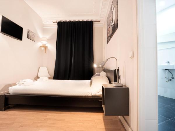 Wow Hostel Barcelona : photo 5 de la chambre chambre double avec salle de bains privative