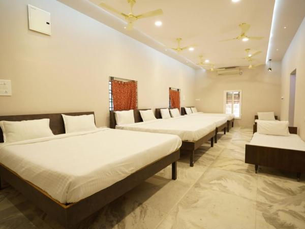 Farm Stay Resort - Shamirpet, Hyderabad : photo 3 de la chambre chambre familiale supérieure