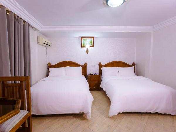 Hôtel Lynx : photo 5 de la chambre chambre triple