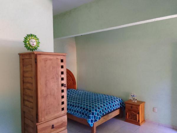 Hotel Villas Monteli Suites Cuernavaca : photo 1 de la chambre chambre lits jumeaux Économique