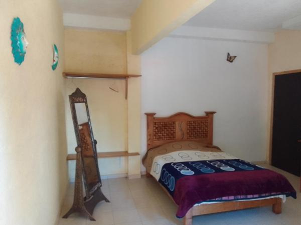 Hotel Villas Monteli Suites Cuernavaca : photo 3 de la chambre chambre double Économique